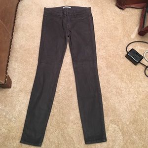 Skiinny low rise. Rich and skinny