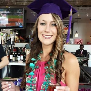 Meet your Posher, Alli