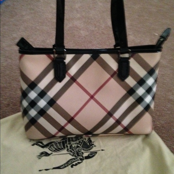 Burberry Nova check tote