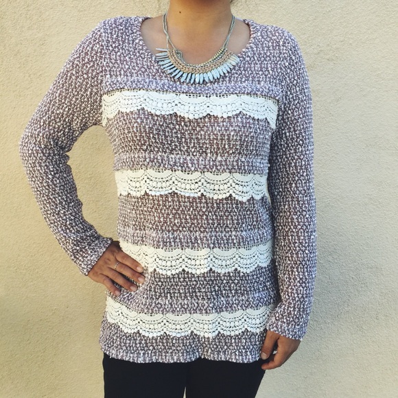 HP🎉Lace Sweater Top