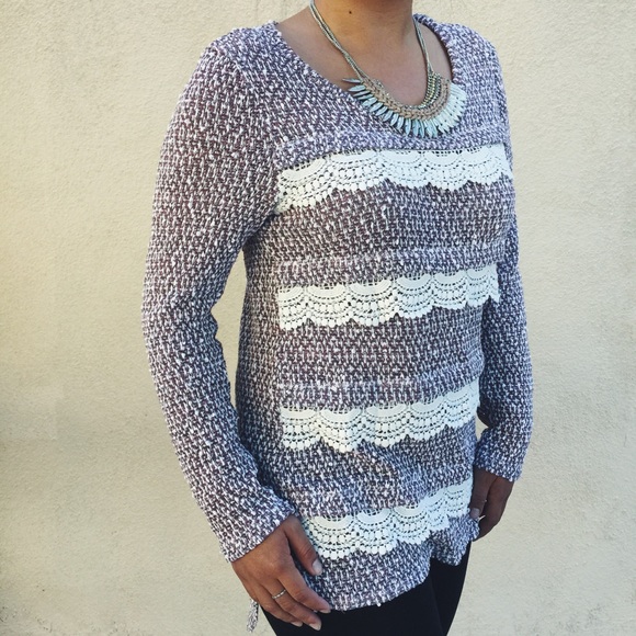 HP🎉Lace Sweater Top - Picture 3 of 4