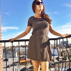 Striped pocket dress