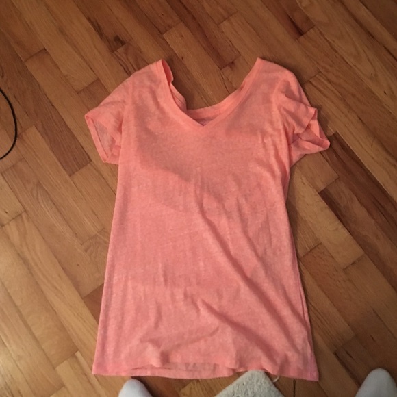 American eagle vneck large