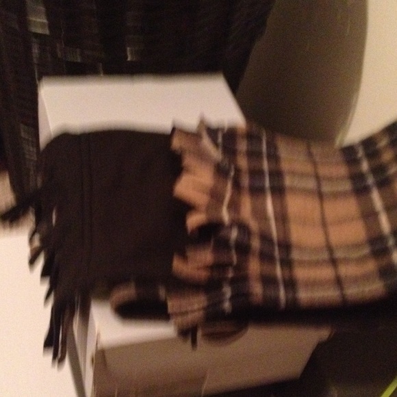 Winter scarf - Picture 2 of 2