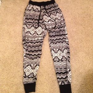 ❄️Harem/Jogger style pants