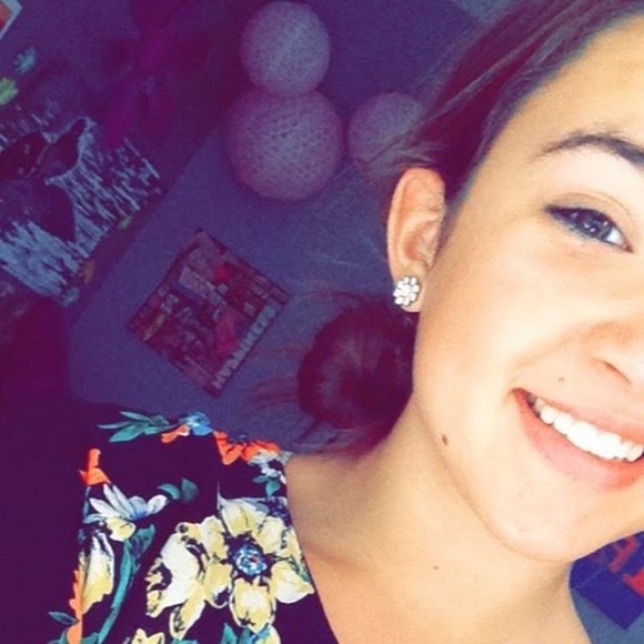 Meet your Posher, Audrey