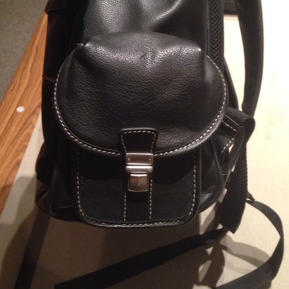 Leather back pack - Picture 4 of 4