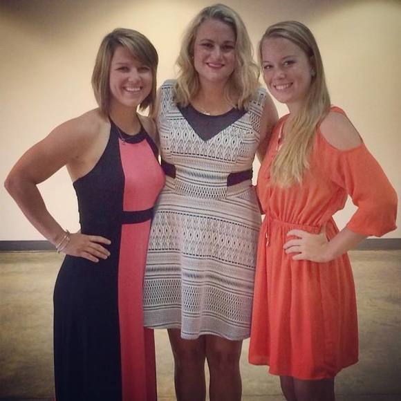 Meet your Posher, Alee