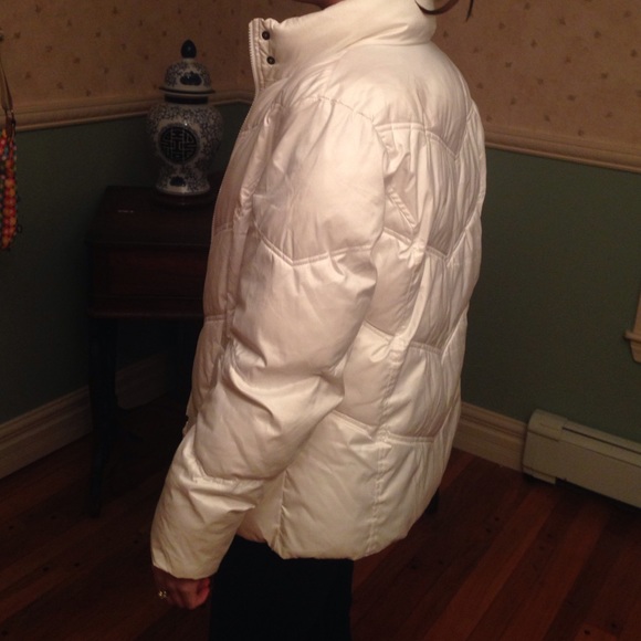 Gap puffers - Picture 4 of 4