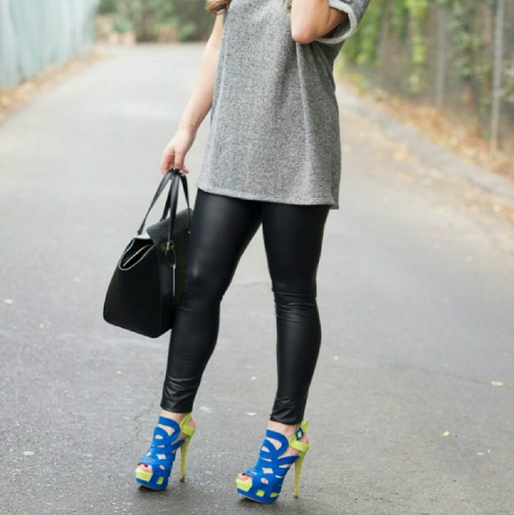 Frealy eccentric blue and lime green heel