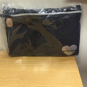 VS Fashion Show Duffle and Makeup bag