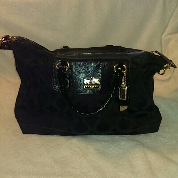 ❌💲SOLD ON ANOTHER SITE💲❌Coach Convertible Bag - Picture 3 of 4