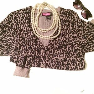 Leopard print cardigan 💄