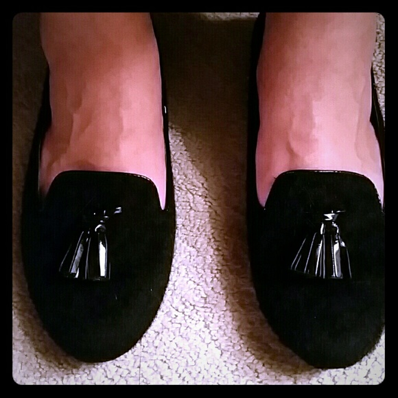 Wanted Black Tassel Smoking Flats 8.5
