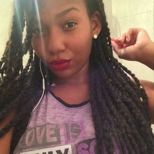 Meet your Posher, Amanda