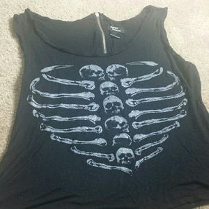 Skulls sternum tank top
