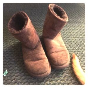 Size 5 women's uggs, used only one winter season!