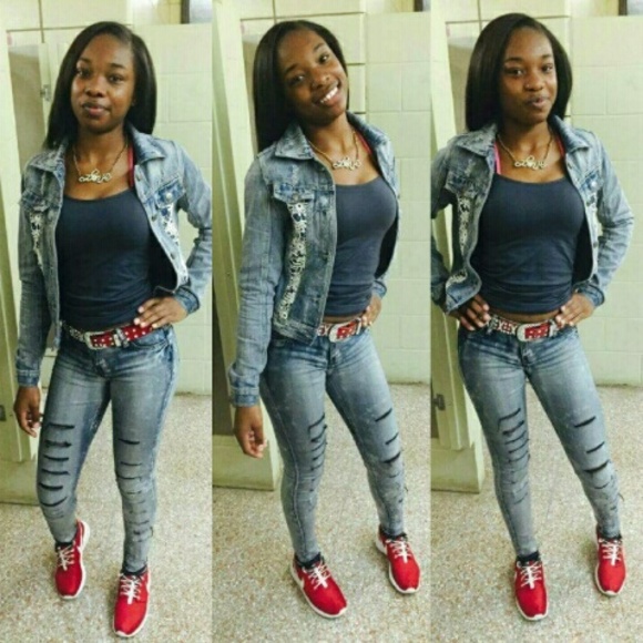 Meet your Posher, Ashley - Picture 1 of 1