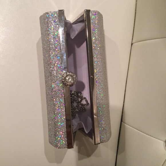 Silver sequin clutch - Picture 2 of 2