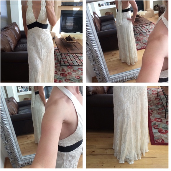 BCBG-Gorgeous Long White Rayon/Silk Dress. Size 4 - Picture 4 of 4