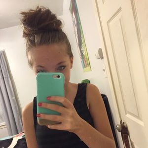 Meet your Posher, Hannah