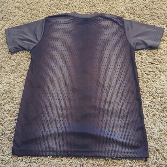 Batman Shirt - Picture 2 of 2