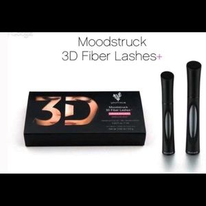 🎀AUTHENTIC YOUNIQUE 3D LASHES 🎀