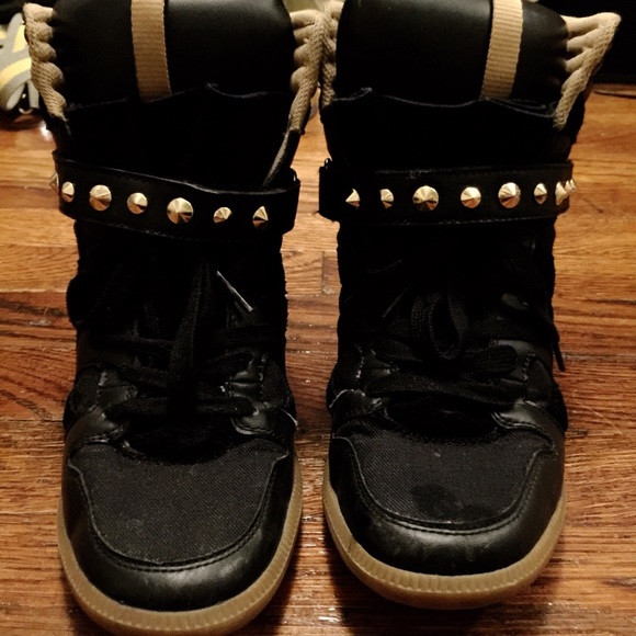 Zara Women Hightop Sneaker Wedges