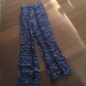 Brandy Melville flowy pants