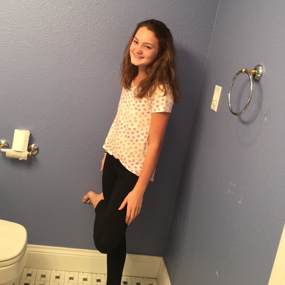 Orange and pink polka dot shirt - Picture 4 of 4