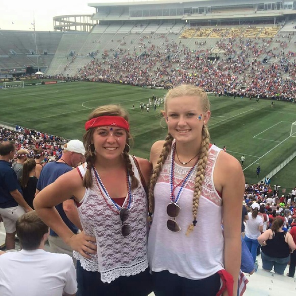 Meet your Posher, Shae - Picture 1 of 1