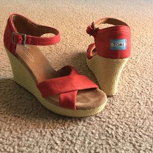Red Toms Wedge sandals
