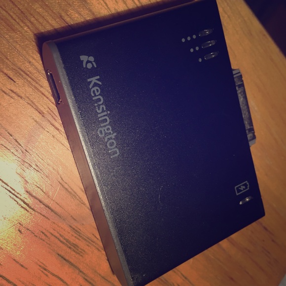 Kensington Battery Pack iPad & iPhone 4