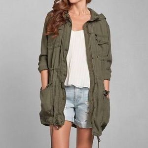 Lightweight Drapey Parka in Olive
