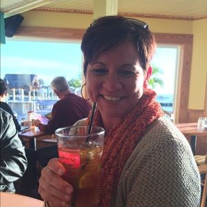 Meet your Posher, Kim