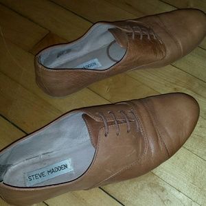 Steve Madden oxfords