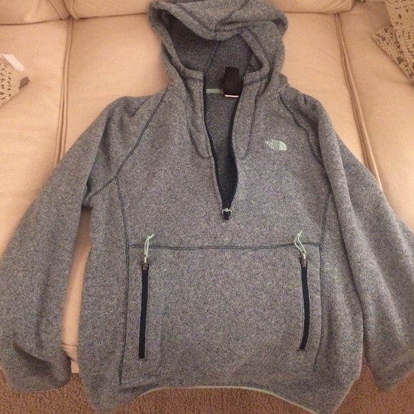 NorthFace Pullover