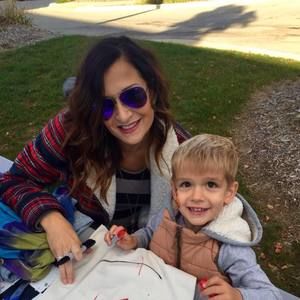 Meet your Posher, Emily