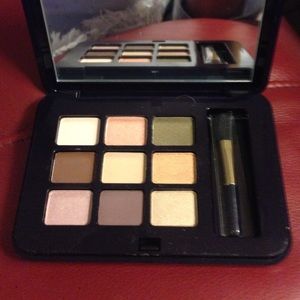 NWT ESTEE LAUDER eyeshadow set