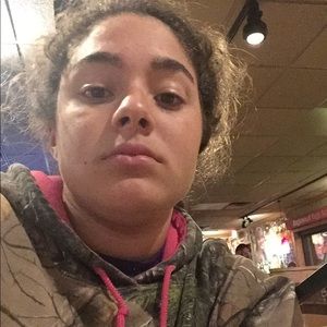 Meet your Posher, Juliet