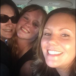 Meet your Posher, Christine