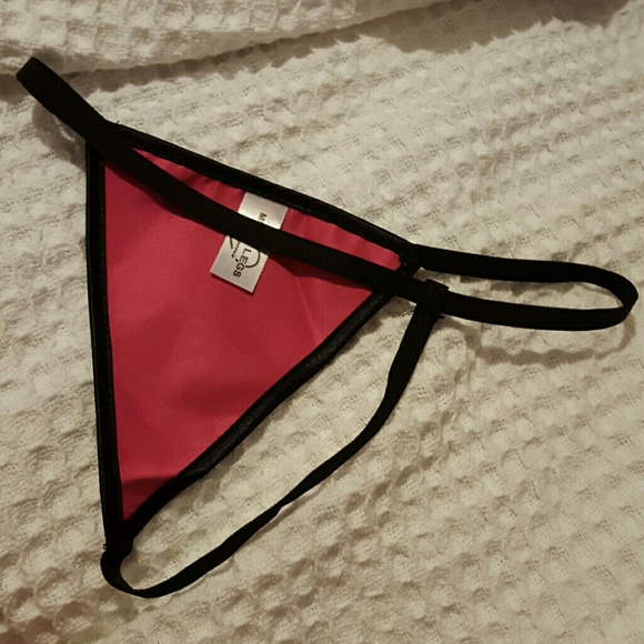 NWOT Simple sexy string thong - Picture 2 of 3
