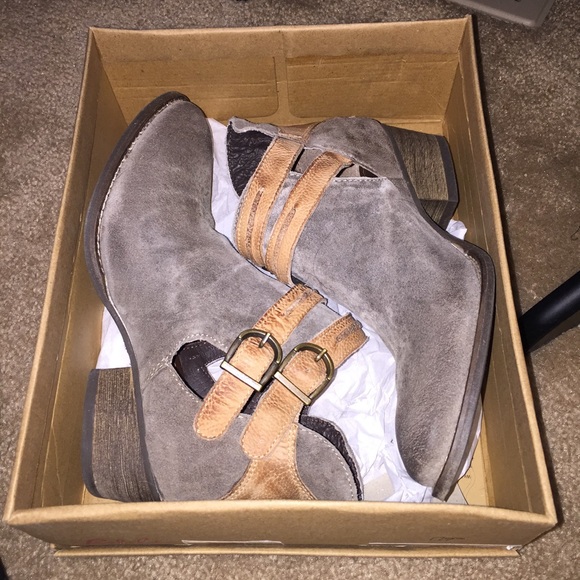 Rebels Calista Bootie - Picture 3 of 4
