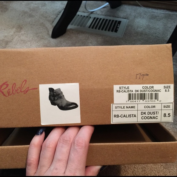Rebels Calista Bootie - Picture 4 of 4