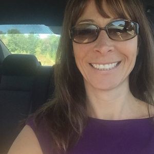 Meet your Posher, Christine