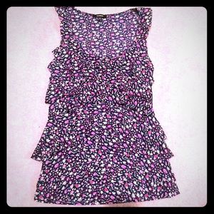 Floral ruffled tank top
