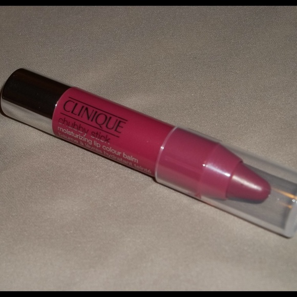 CLINIQUE CHUBBY STICK LIP BALM SUPER STRAWBERRY
