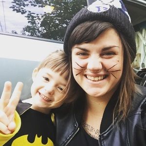 Meet your Posher, Maddie