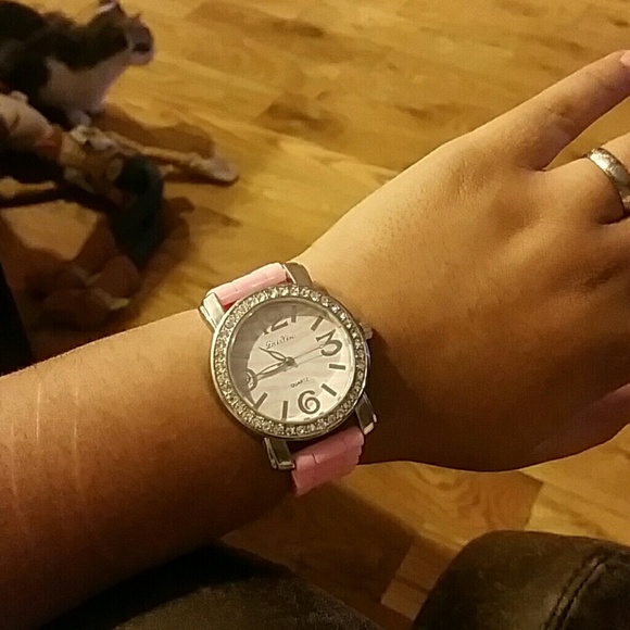 💙 Pink zebra watch - Picture 4 of 4