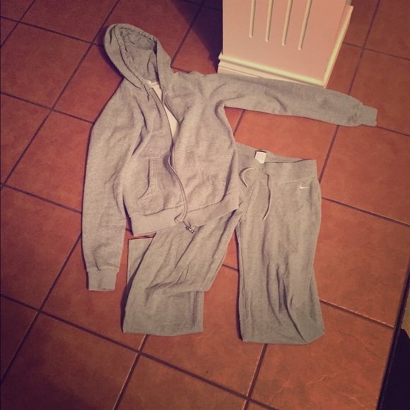 Nike sweats
